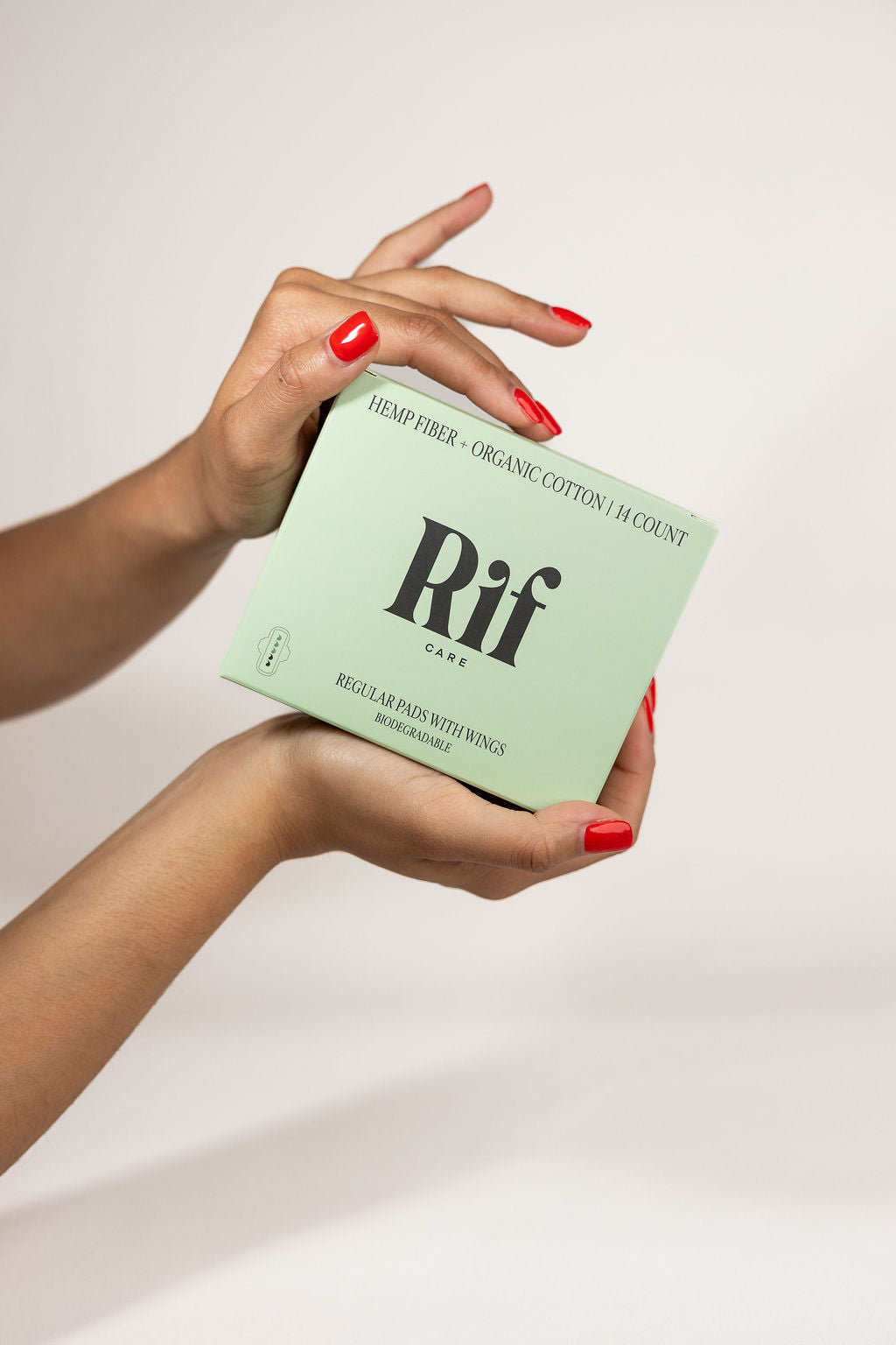 Rif Care hemp fiber period pads organic clean pads